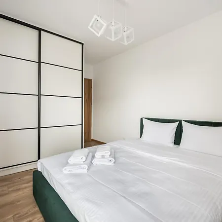 Ursus Cosy By Bookinghost * Varšava