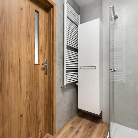 Apartmán Ursus Cosy By Bookinghost *