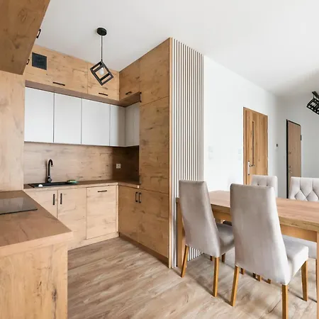 Ursus Cosy By Bookinghost * Varšava